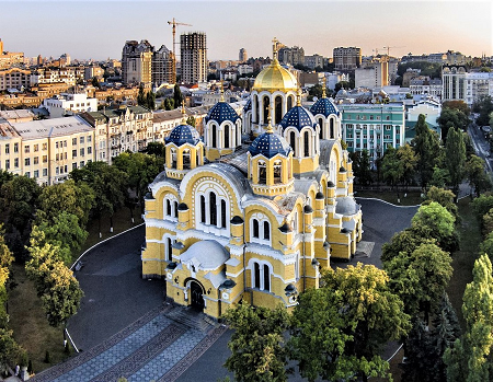 Saint Vladimir Cathedral Kyiv 2.png