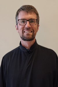 Priest Jonathan Goossen.jpg