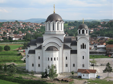 Ваљево, Храм Васкрсења Господњег 2.png
