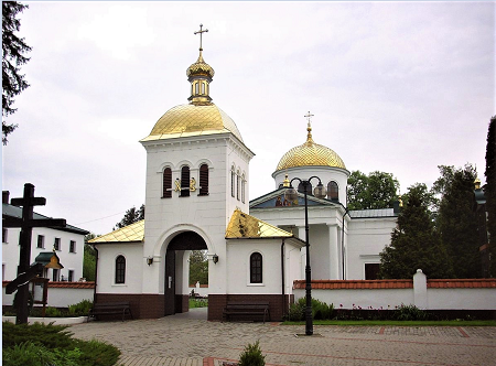 Saint Onufry Monastery Jableczna 2.png