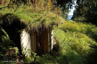 Aleut cave house, monastic cave.jpg