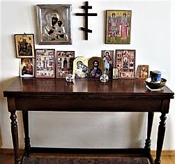 An icon table 1.jpg