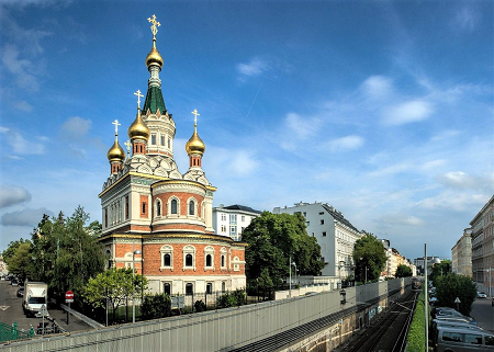 Russian-orthodox-cathedral Vienna 2.png