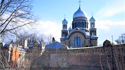 Holy Trinity-Saint Sergius Women's Monastery Riga 1.png