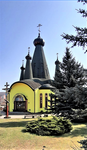 Holy Trinity Temple Ladimirova 1.png