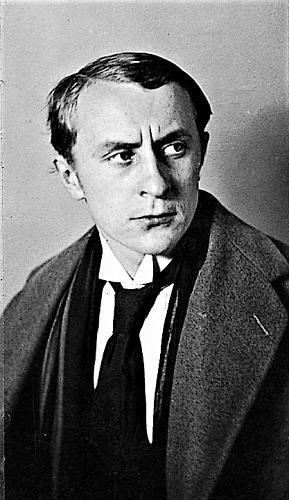 Sergei-Berlin-1922 2.png