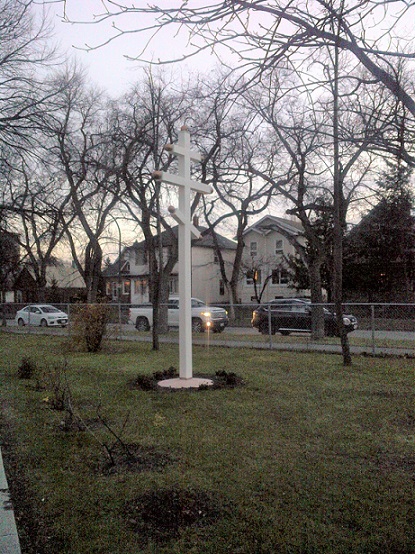 Winnipeg, MBHoly Trinity Exterior Cross 20161119-00277 BS.jpg