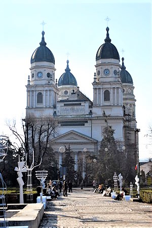 Metropolitan orthodox cathedral 1.jpeg