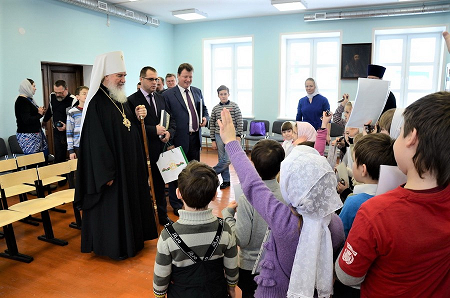Metropolitan Kliment in Kaluga 2.png