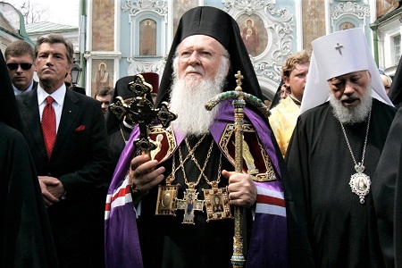 Patriarch Bartholomew in Ukraine 2008 2.jpg