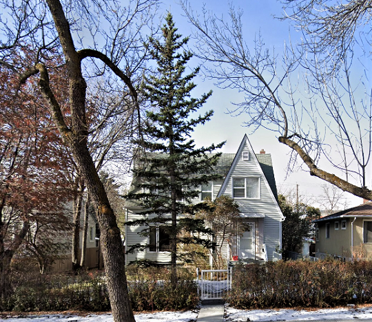 Residence of bishop in Edmonton 1.png