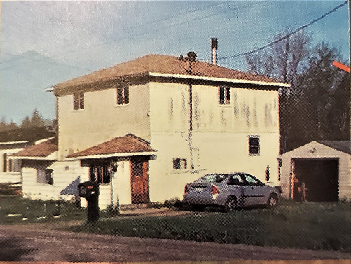 Saint Arseny house 1.png