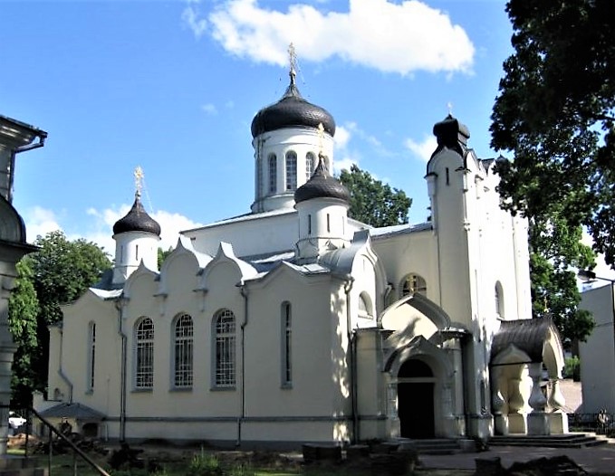 Annunciation Cathedral Kaunas LIthuania 1.jpg