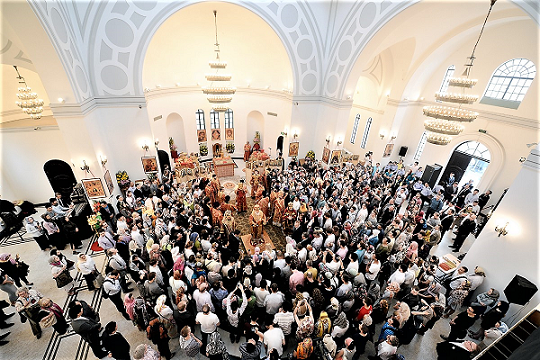 20130515shanghai Patriarch Kirill 3.png