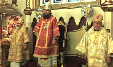 Bishop Mstislav ; Archbishop Justiinian ; Archbishop Irénée 2.png