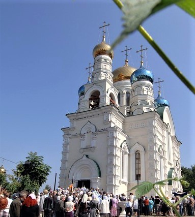 Church of Our Lady's Protection (Vladivostok) 1.jpg