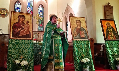 Priest Alexei Vassiouchine S.jpg