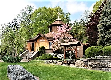 Saint Vladimir Seminary Chapel.jpg