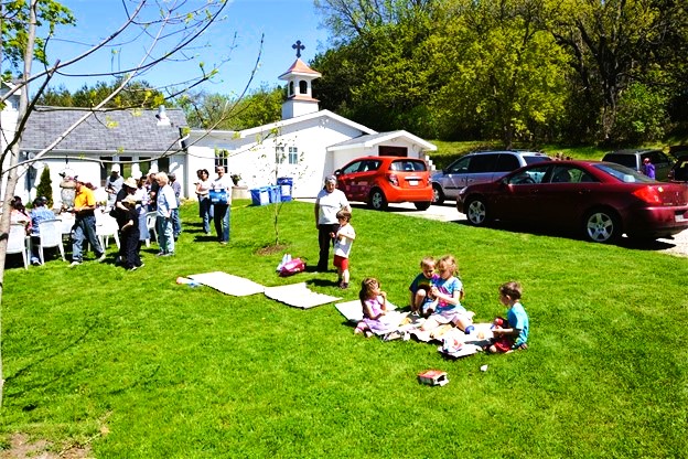 HolyCrossSaintEphraimMonasteryVisitors 2.jpg