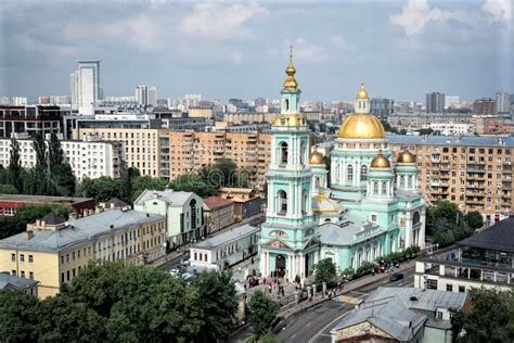 Epiphany Cathedral at Yelokhovo Moscow 1.jpg
