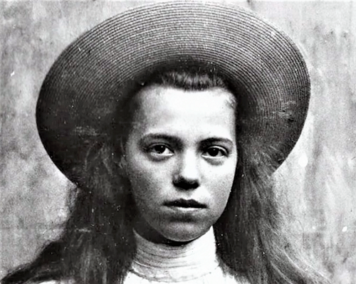 Olga Alexandrovna 2.png