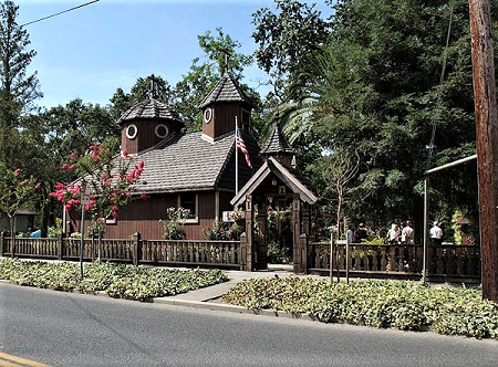 Holy Dormition Monastery, Calistoga 2.png