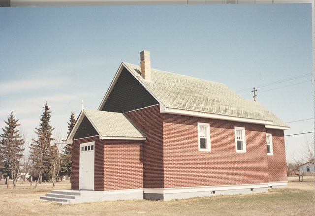 Saints Peter and Paul Saint Walburg SK.jpg