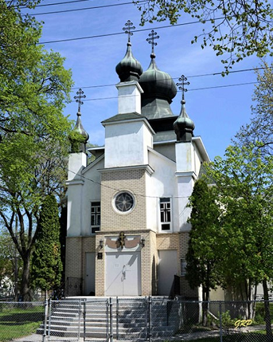 Holy Trinity Cathedral, Winnipeg 2.png