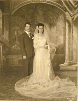 File:William&DorisPiastaa 2.png