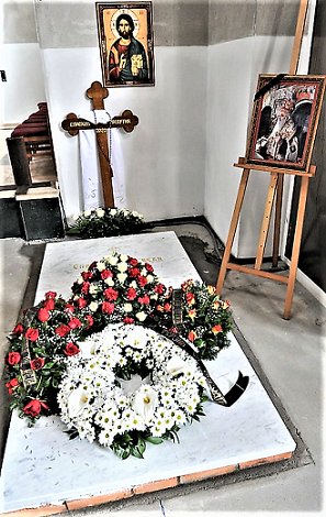 Bishop Milutin tomb 3.png