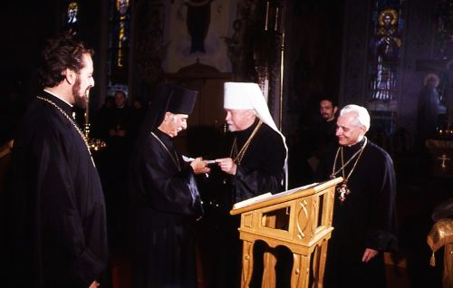 Albanian-agreement-signing 2.jpg