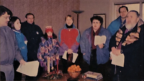 Christmas carolling, 1996.png