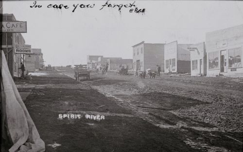 Spirit river settlement-wikimedia-commons 2.jpg