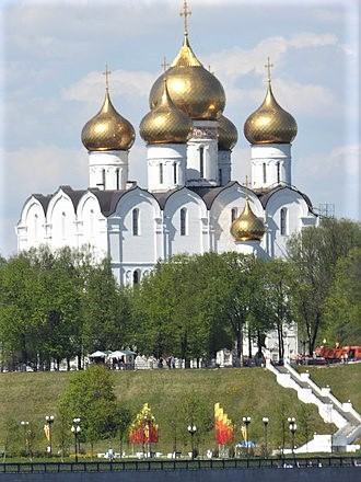 Holy Assumption (Dormition) Cathedral (2011) 1.jpg