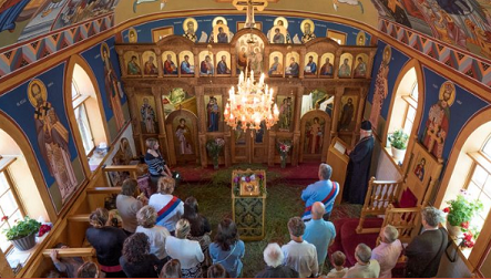 Serbianchurchregina interior S.png